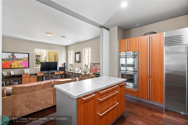 6001 Laguna Path S Miami Beach FL 33141