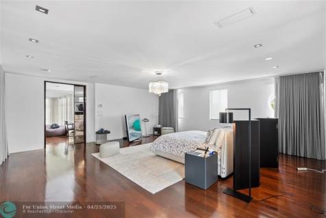 6001 Laguna Path S Miami Beach FL 33141