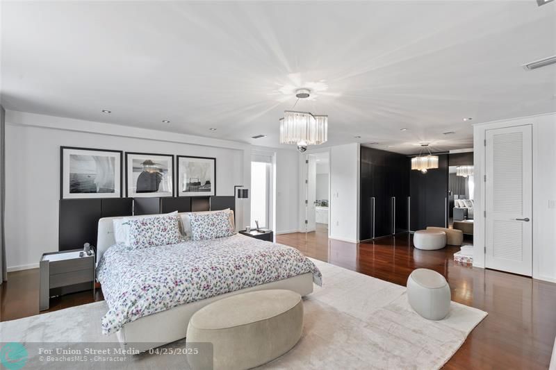 6001 Laguna Path S Miami Beach FL 33141