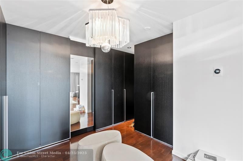 6001 Laguna Path S Miami Beach FL 33141