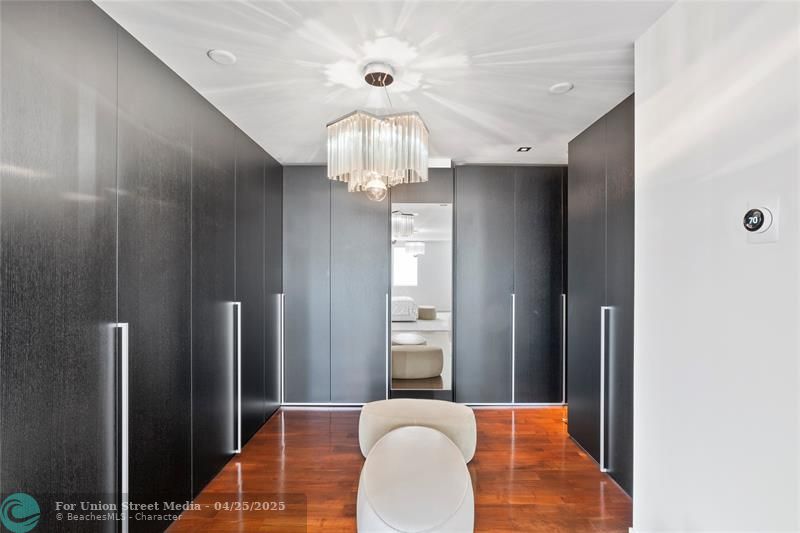 6001 Laguna Path S Miami Beach FL 33141