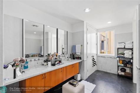 6001 Laguna Path S Miami Beach FL 33141