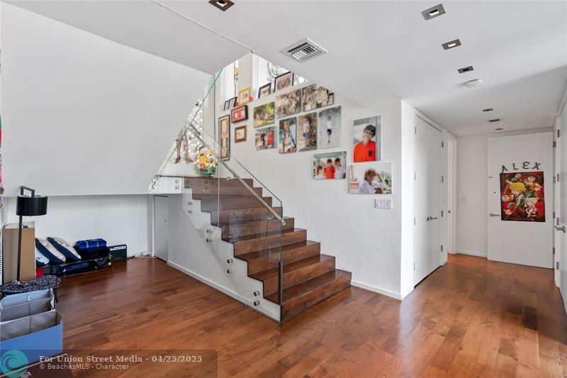 6001 Laguna Path S Miami Beach FL 33141