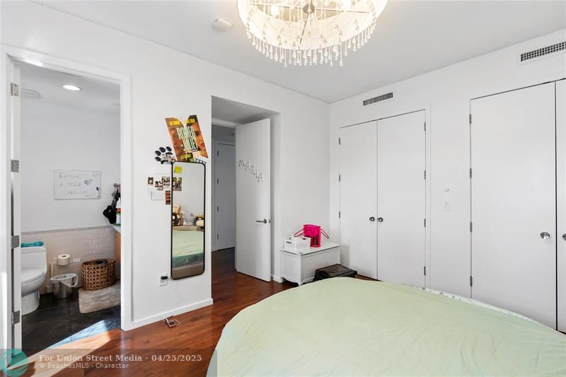 6001 Laguna Path S Miami Beach FL 33141