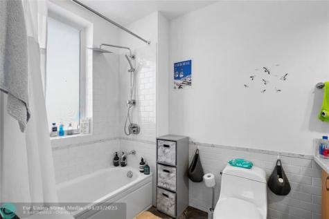 6001 Laguna Path S Miami Beach FL 33141