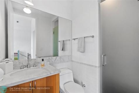 6001 Laguna Path S Miami Beach FL 33141