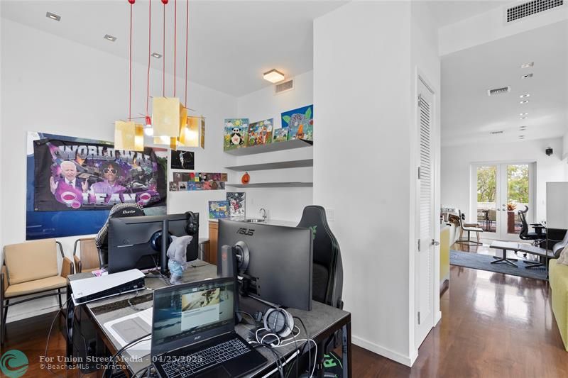 6001 Laguna Path S Miami Beach FL 33141