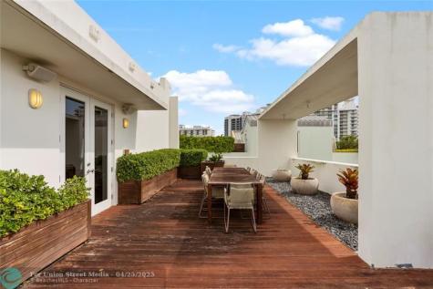 6001 Laguna Path S Miami Beach FL 33141
