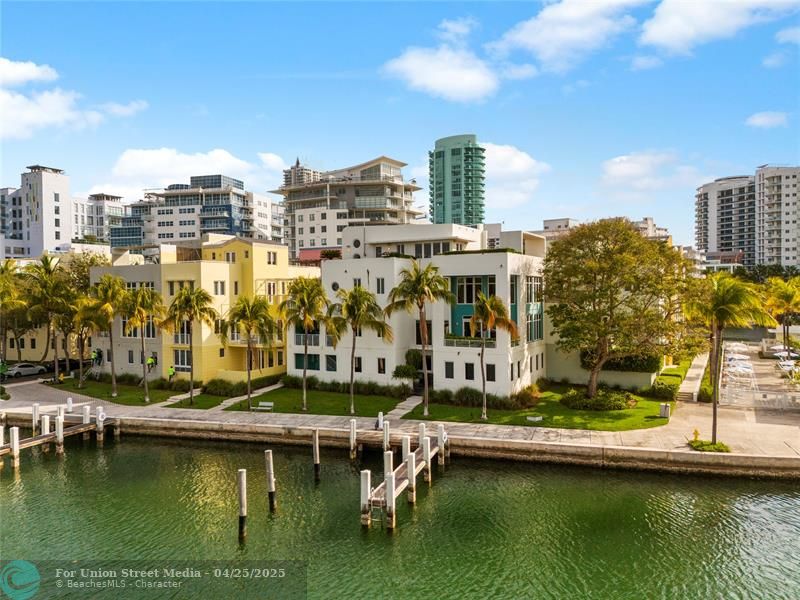 6001 Laguna Path S Miami Beach FL 33141