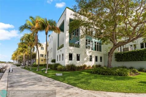 6001 Laguna Path S Miami Beach FL 33141