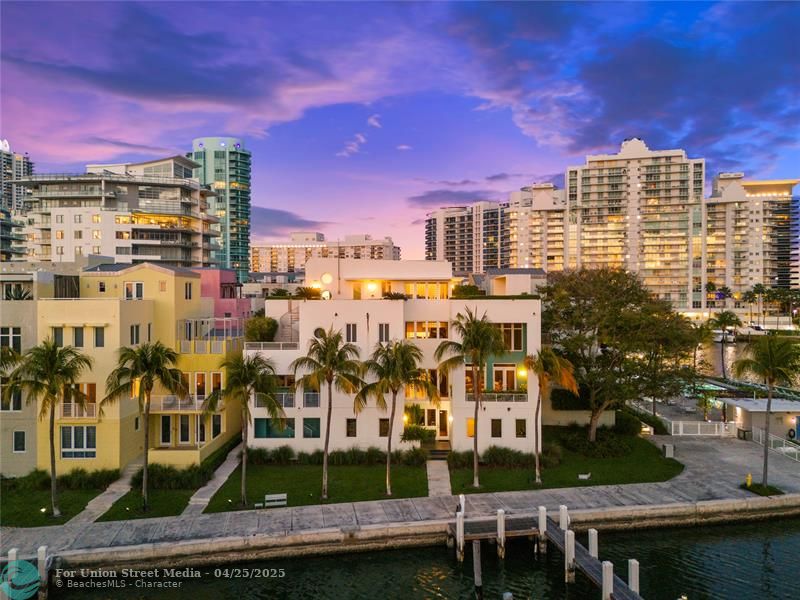 6001 Laguna Path S Miami Beach FL 33141