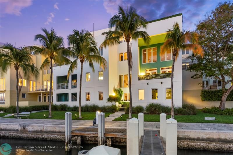 6001 Laguna Path S Miami Beach FL 33141