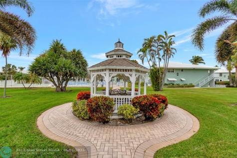 5520 N Ocean Boulevard Ocean Ridge FL 33435