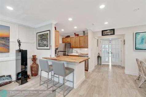 5520 N Ocean Boulevard Ocean Ridge FL 33435