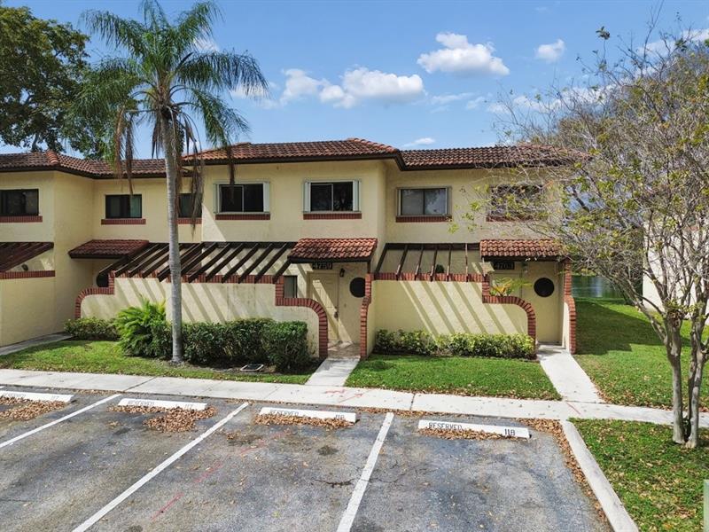 4759 NW 90th Avenue Sunrise FL 33351