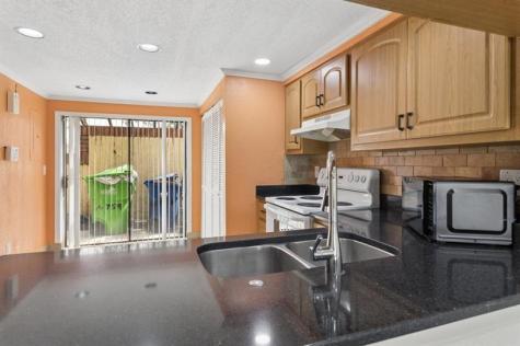 4759 NW 90th Avenue Sunrise FL 33351