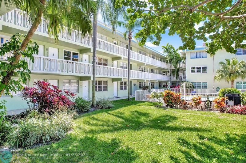 1900 NE 8th Court Fort Lauderdale FL 33304
