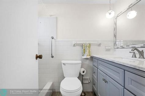 1900 NE 8th Court Fort Lauderdale FL 33304