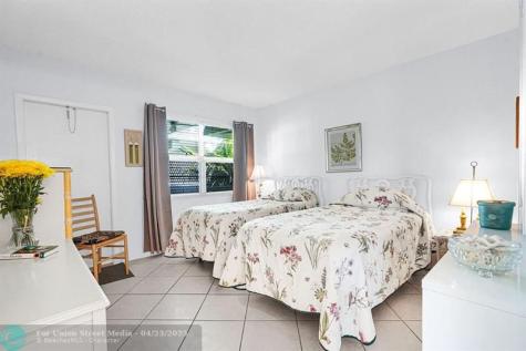 1900 NE 8th Court Fort Lauderdale FL 33304