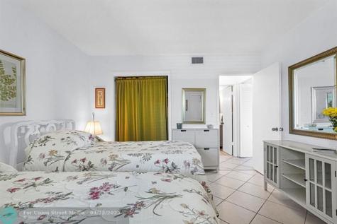1900 NE 8th Court Fort Lauderdale FL 33304