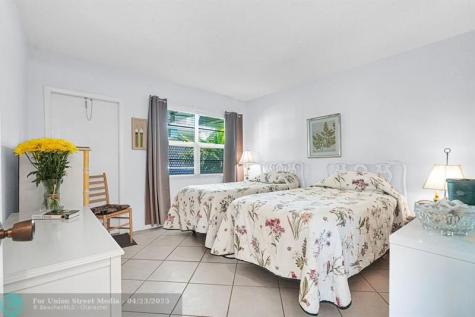 1900 NE 8th Court Fort Lauderdale FL 33304