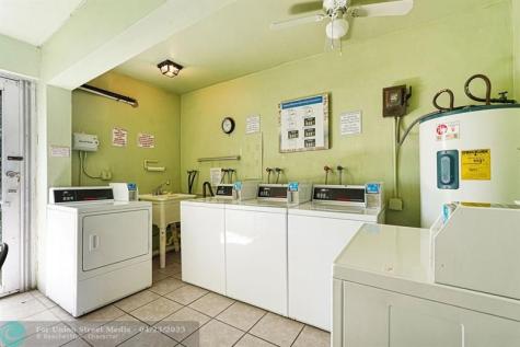1900 NE 8th Court Fort Lauderdale FL 33304