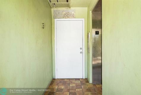 1900 NE 8th Court Fort Lauderdale FL 33304