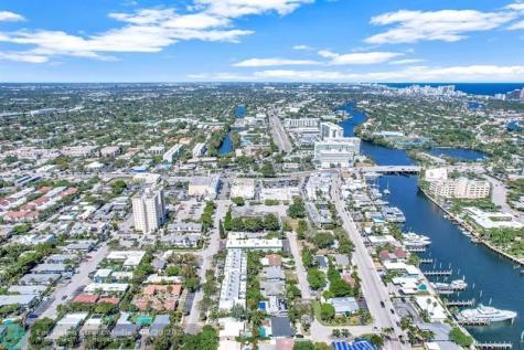 1900 NE 8th Court Fort Lauderdale FL 33304