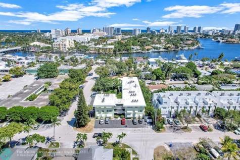 1900 NE 8th Court Fort Lauderdale FL 33304