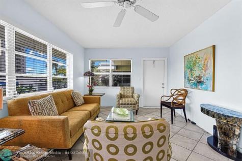 1900 NE 8th Court Fort Lauderdale FL 33304