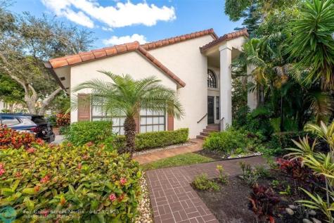 3022 Lucerne Park Drive Greenacres FL 33467