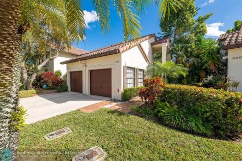 3022 Lucerne Park Drive Greenacres FL 33467