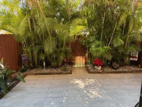 11580 NW 1st Street Plantation FL 33325