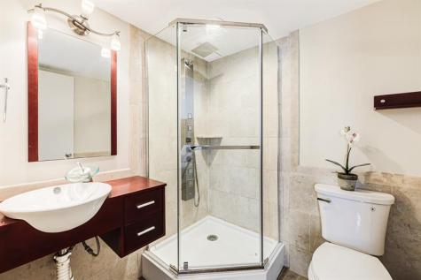 6 Royal Palm Way Boca Raton FL 33432