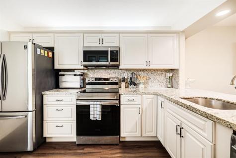 6 Royal Palm Way Boca Raton FL 33432