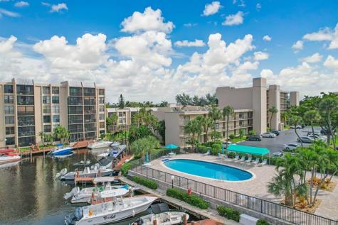 6 Royal Palm Way Boca Raton FL 33432