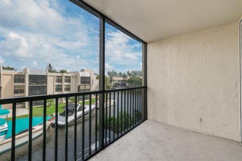 6 Royal Palm Way Boca Raton FL 33432