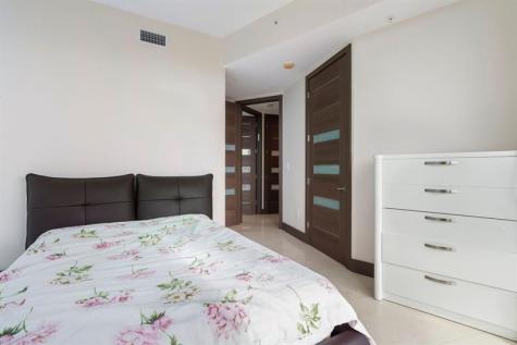 18101 Collins Avenue Sunny Isles Beach FL 33160