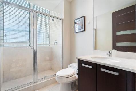 18101 Collins Avenue Sunny Isles Beach FL 33160