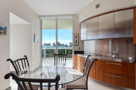 18101 Collins Avenue Sunny Isles Beach FL 33160
