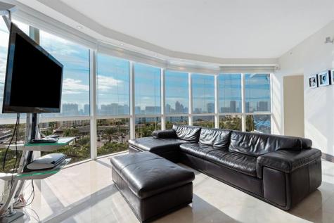 18101 Collins Avenue Sunny Isles Beach FL 33160