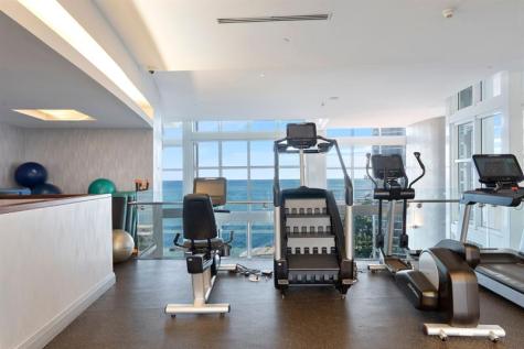 18101 Collins Avenue Sunny Isles Beach FL 33160