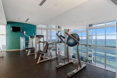 18101 Collins Avenue Sunny Isles Beach FL 33160