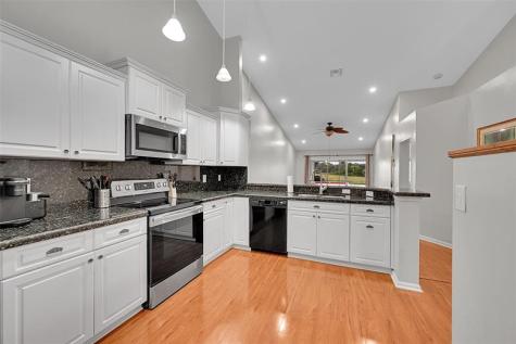 7428 S Pinewalk Drive S Margate FL 33063