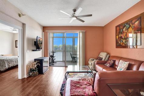 7635 Southampton Terrace Tamarac FL 33321