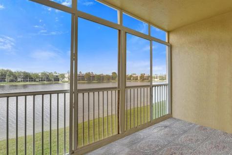 7635 Southampton Terrace Tamarac FL 33321