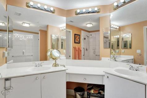 7635 Southampton Terrace Tamarac FL 33321