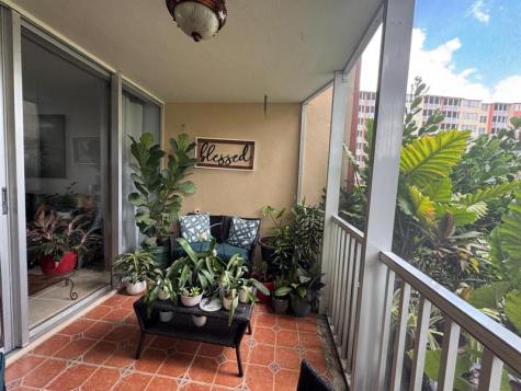 1770 NE 191st Street Miami FL 33179