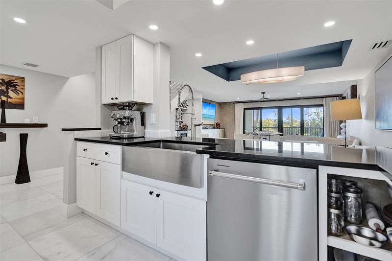 240 Captains Walk Delray Beach FL 33483