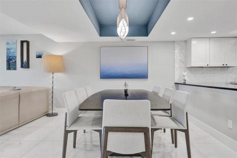240 Captains Walk Delray Beach FL 33483